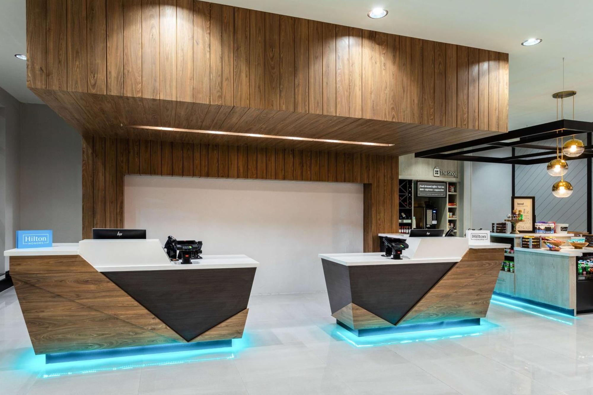 Hilton Garden Inn Hays, Ks Екстериор снимка