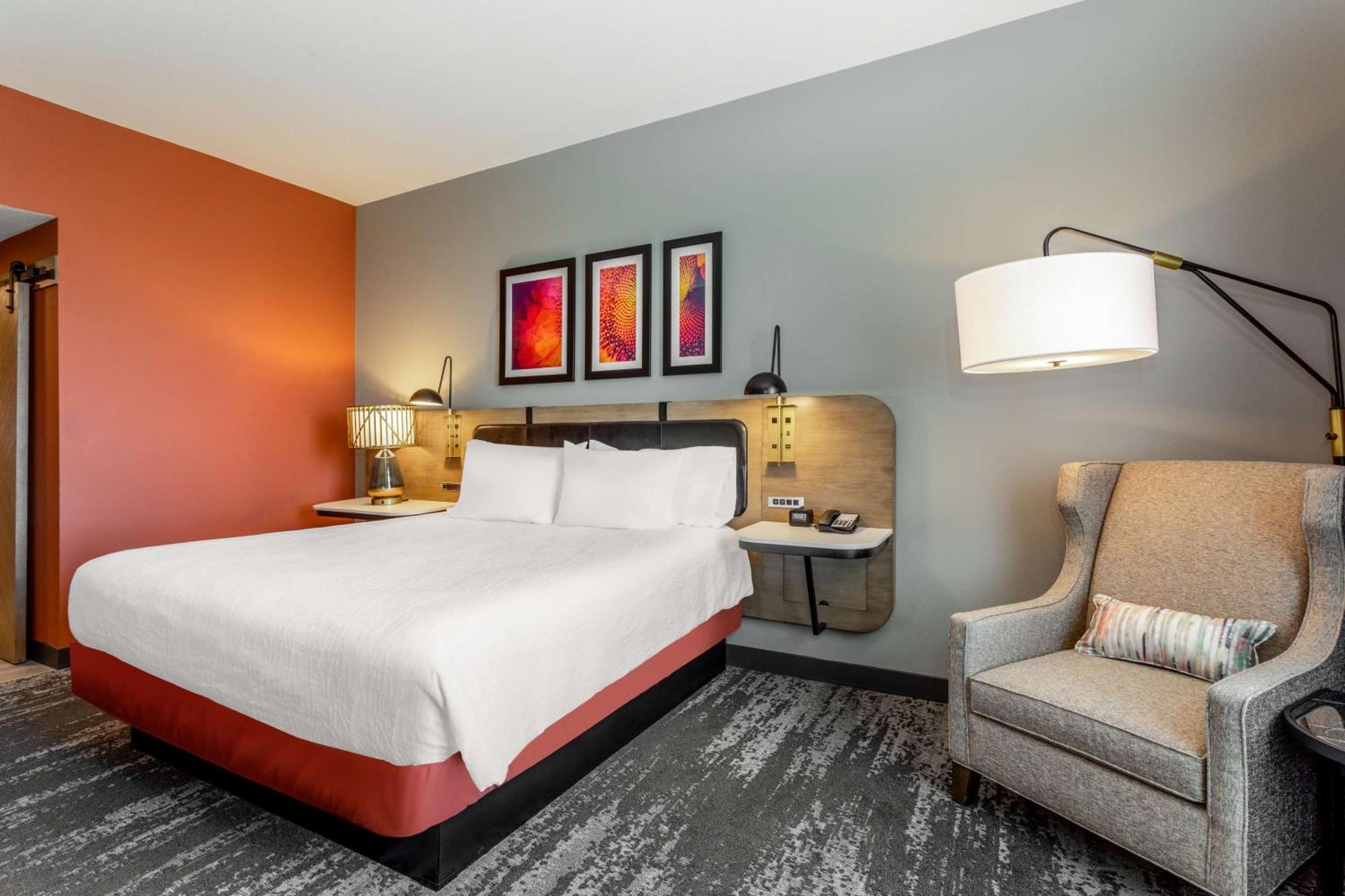 Hilton Garden Inn Hays, Ks Екстериор снимка